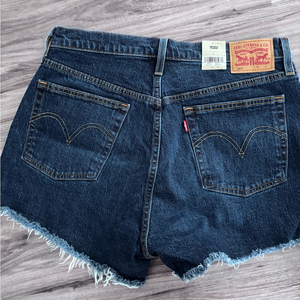Levi's High Rise Blue Denim Shorts - Picture 6 of 7